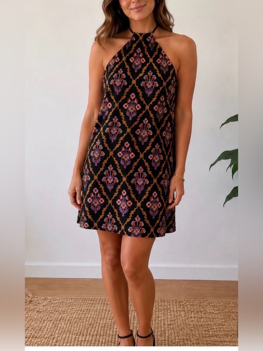 Gorgeous black Cotton embroidered halter Colorblock brand mini dress NWT MEDIUM